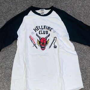 Stranger Things Hellfire Club mid-long sleeve shirt